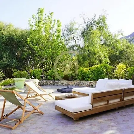 Casa de Férias Santa Reparata Di Balagna LʼÎle-Rousse