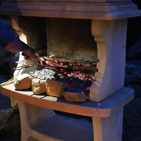 Santa Reparata Di Balagna Дом отдыха